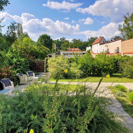Garden Residence Prague Castle エクステリア 写真