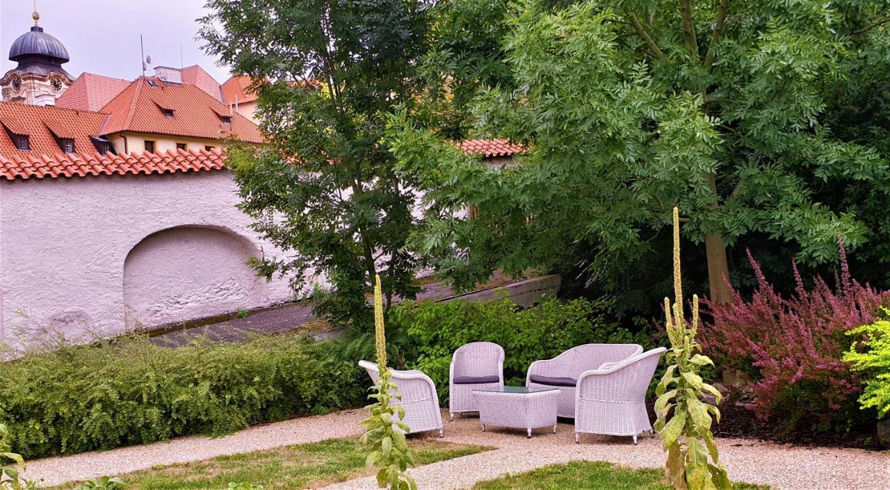 Garden Residence Prague Castle エクステリア 写真